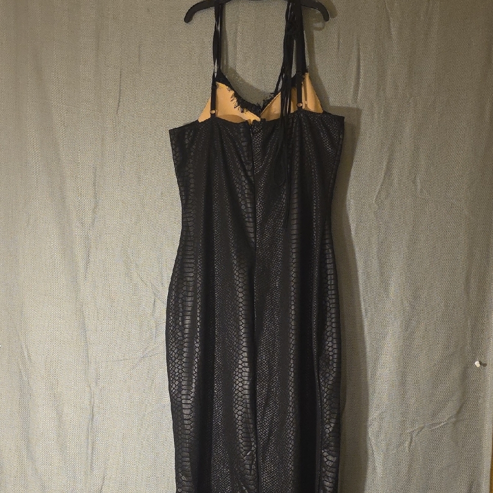 Emprada Dress - Picture 4 of 7